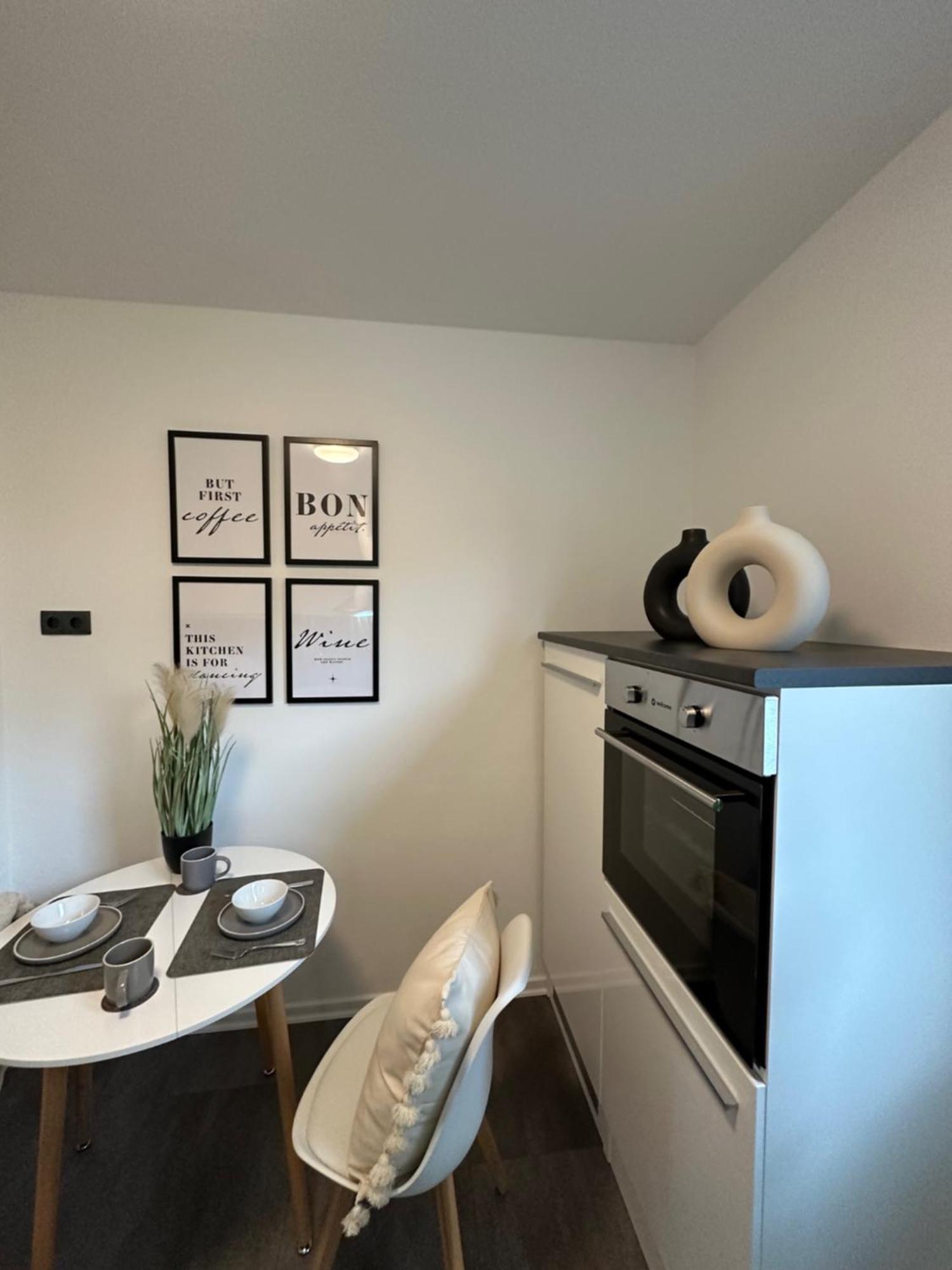Cityappartluxe Am Hofgarten - Zwischen Uni Und Stadt-Zentrum Bayreuth Exteriör bild